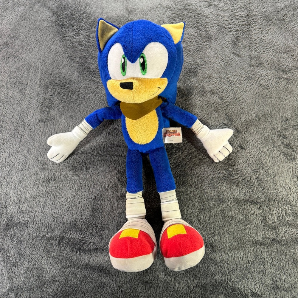 Tomy Sonic Boom Sonic the Hedgehog Talking Plush 14" Blue SEGA Figure T22341